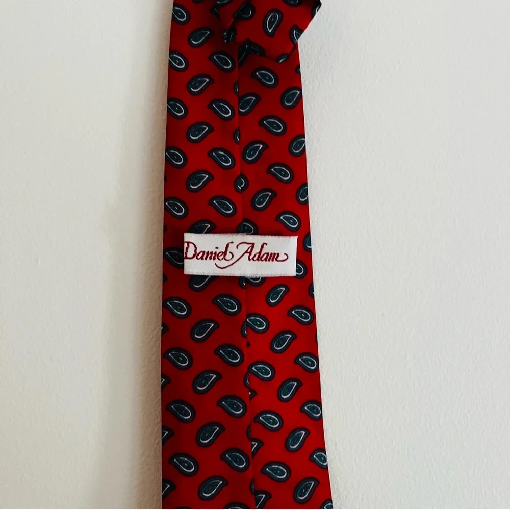Boy’s Red Tie